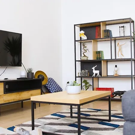 Faubourg St Pierre *