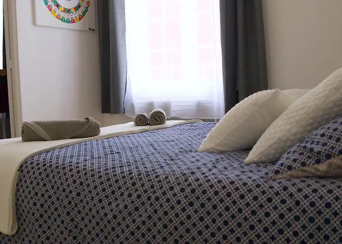 Faubourg St Pierre *